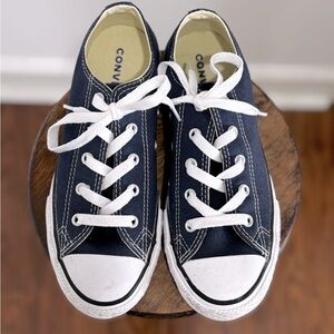 Kids Converse All Star Chuck Taylor, unisex navy blue, size 2.5